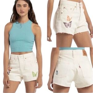 NWT Levi's Women's Off-White Denim Shorts with Butterfly Design, Size 32